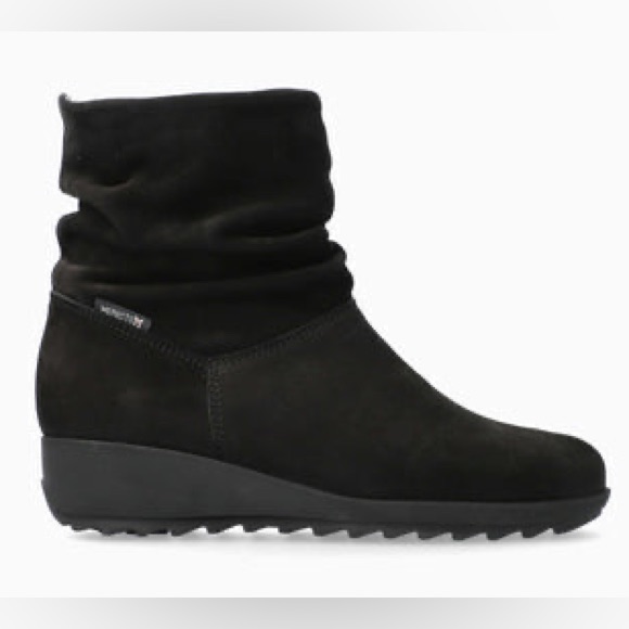 Mephisto Agatha Women’s Us 8 Black Suede Wedge Ankle Boots | Comfort Footwear